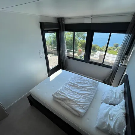 Mobil 55 M2, 5 Personnes, De L'ile D'or, St Raphael مكان تخييم Saint-Raphaël